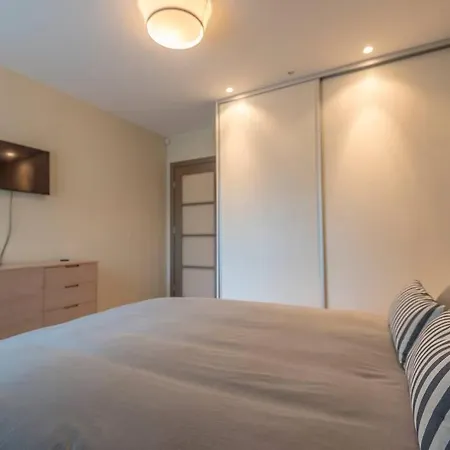 דירה Luxury Down Town Apartment, Terrace, Parking *
