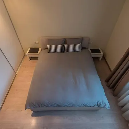 Luxury Down Town Apartment, Terrace, Parking דירה
