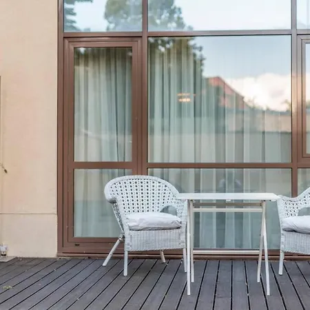 דירה Luxury Down Town Apartment, Terrace, Parking